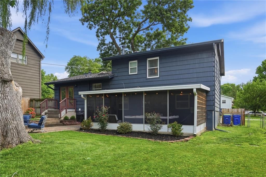 8914 Eby Drive — photo 30