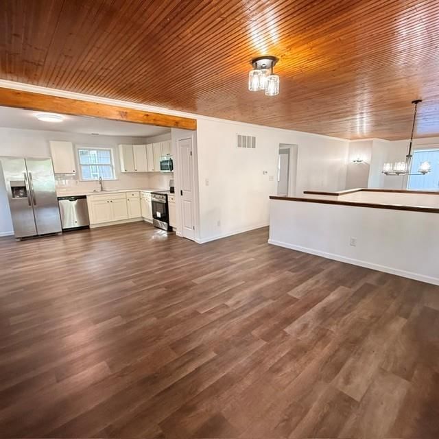 2533 Bonanza Street — photo 5