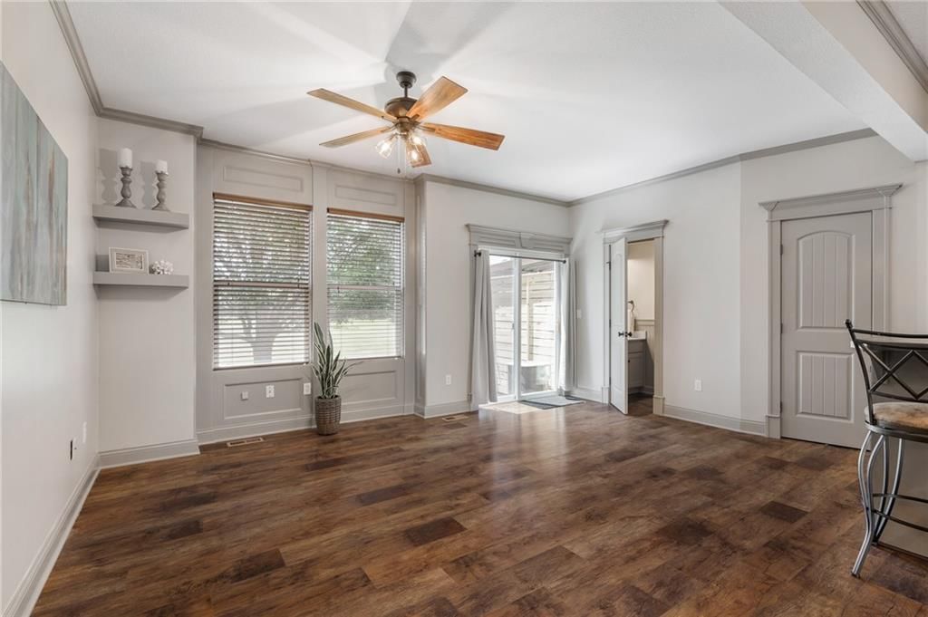 725 W Jefferson Street — photo 7