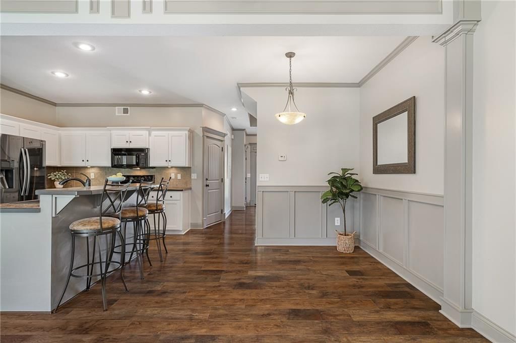 725 W Jefferson Street — photo 11