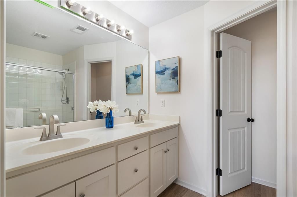 725 W Jefferson Street — photo 23