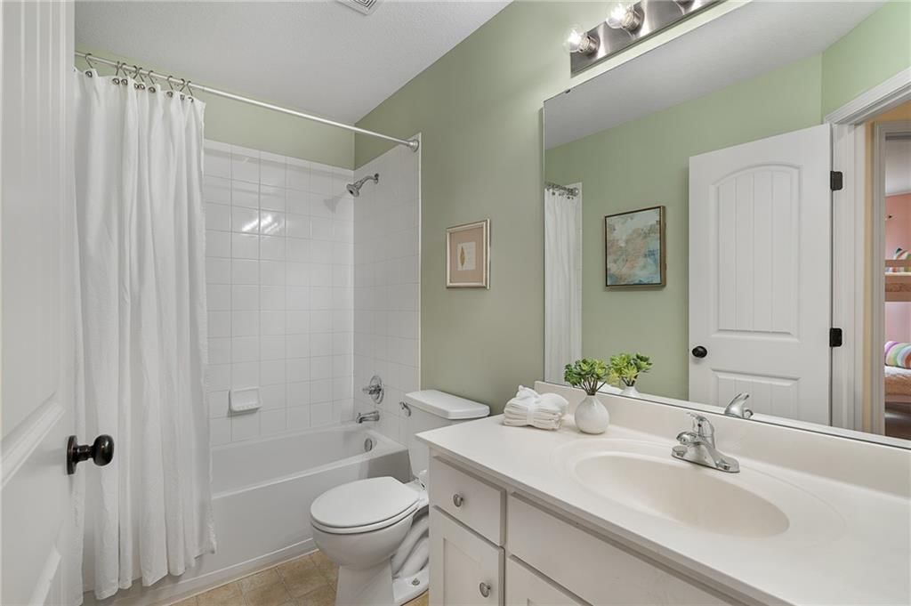 725 W Jefferson Street — photo 30