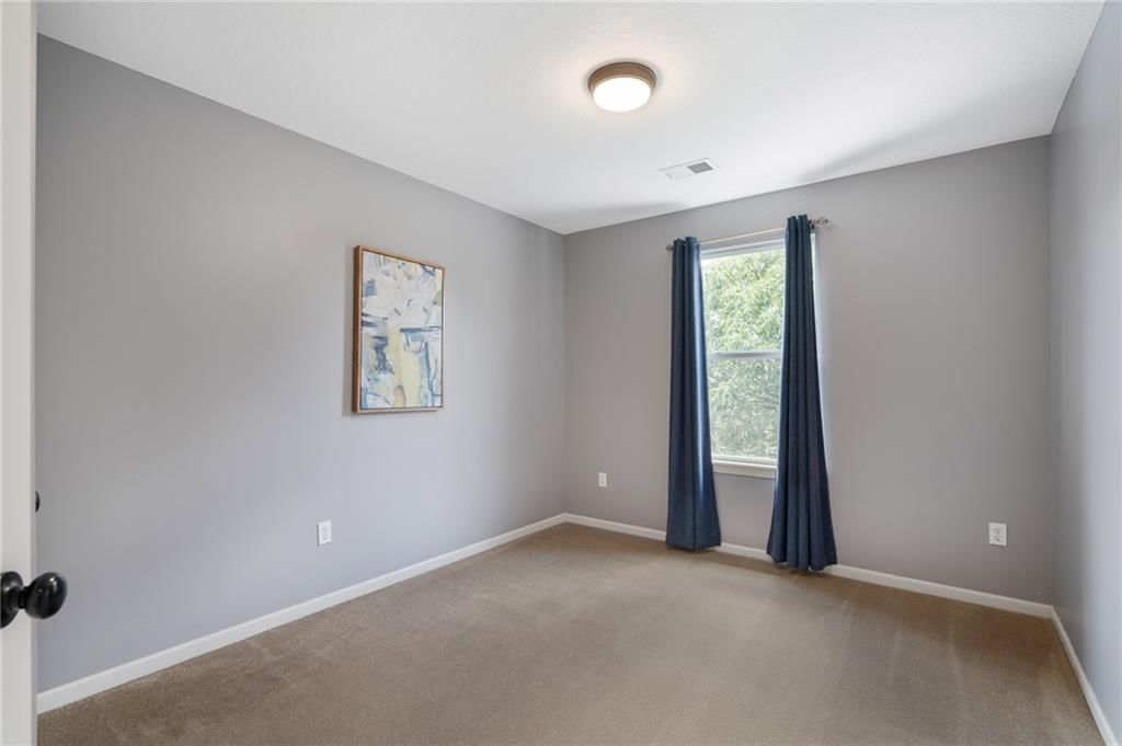 725 W Jefferson Street — photo 31