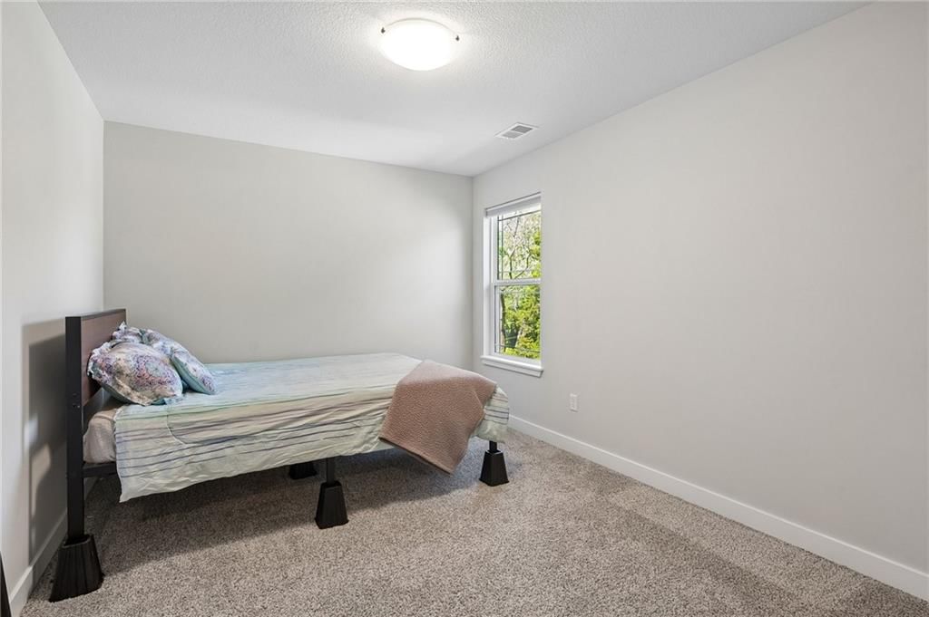 5232 N Cambridge Avenue — photo 18
