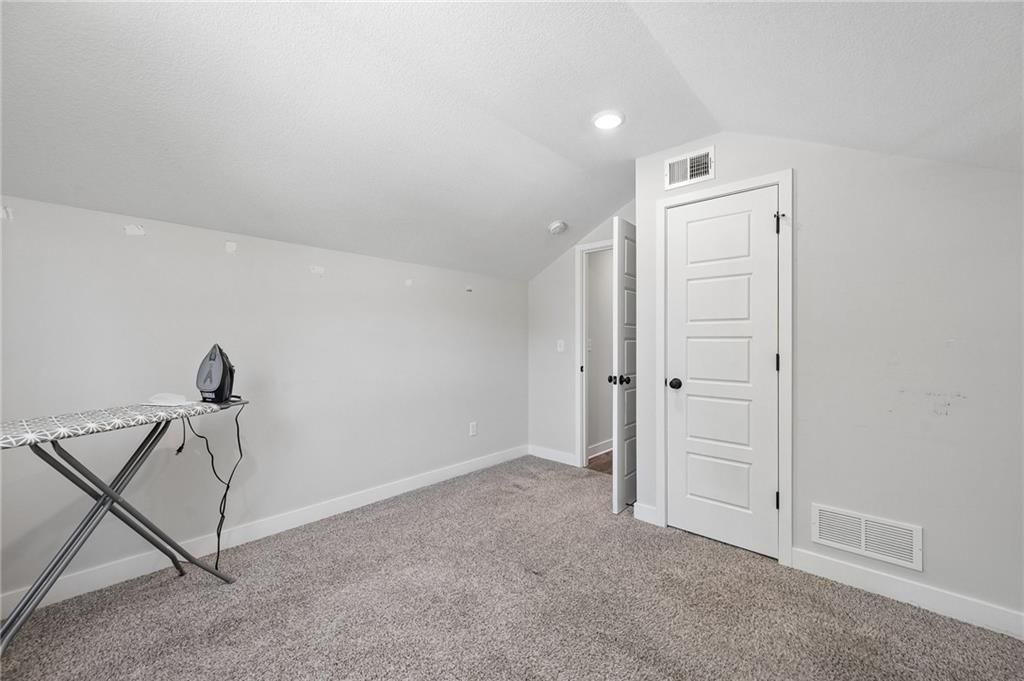 5232 N Cambridge Avenue — photo 21