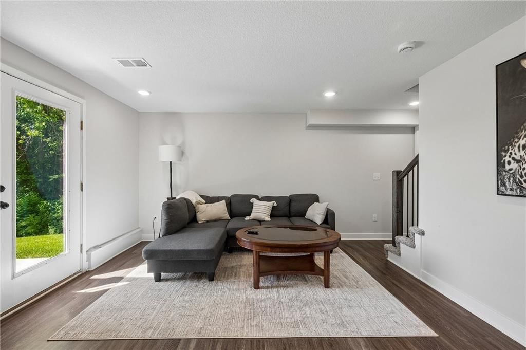 5232 N Cambridge Avenue — photo 26