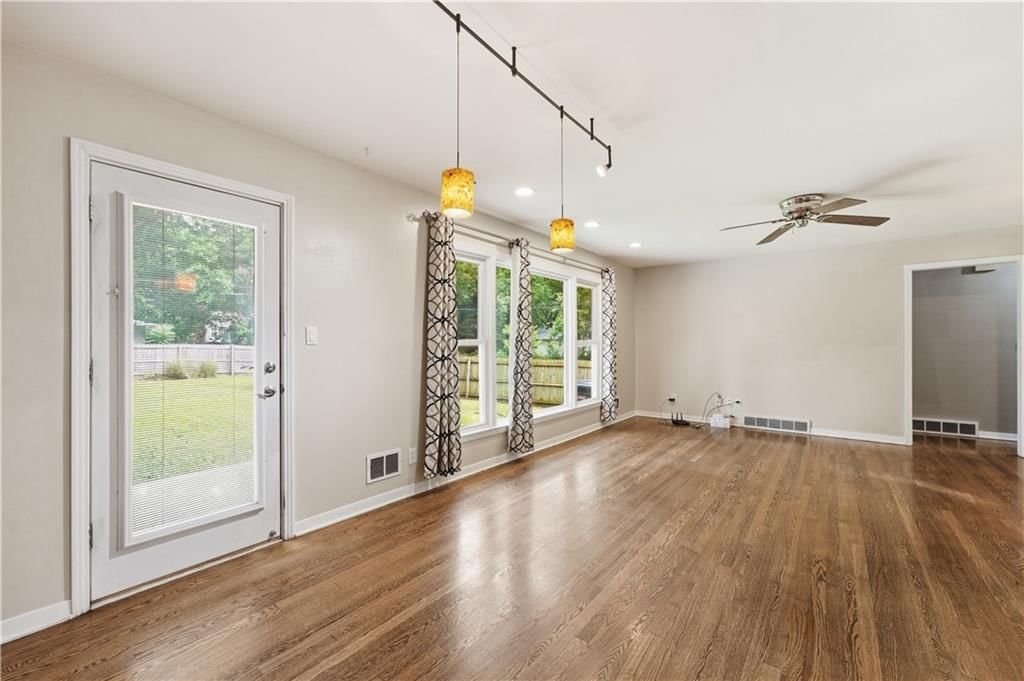 8003 Evanston Avenue — photo 2