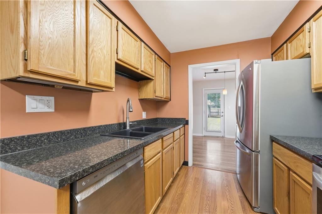 8003 Evanston Avenue — photo 7