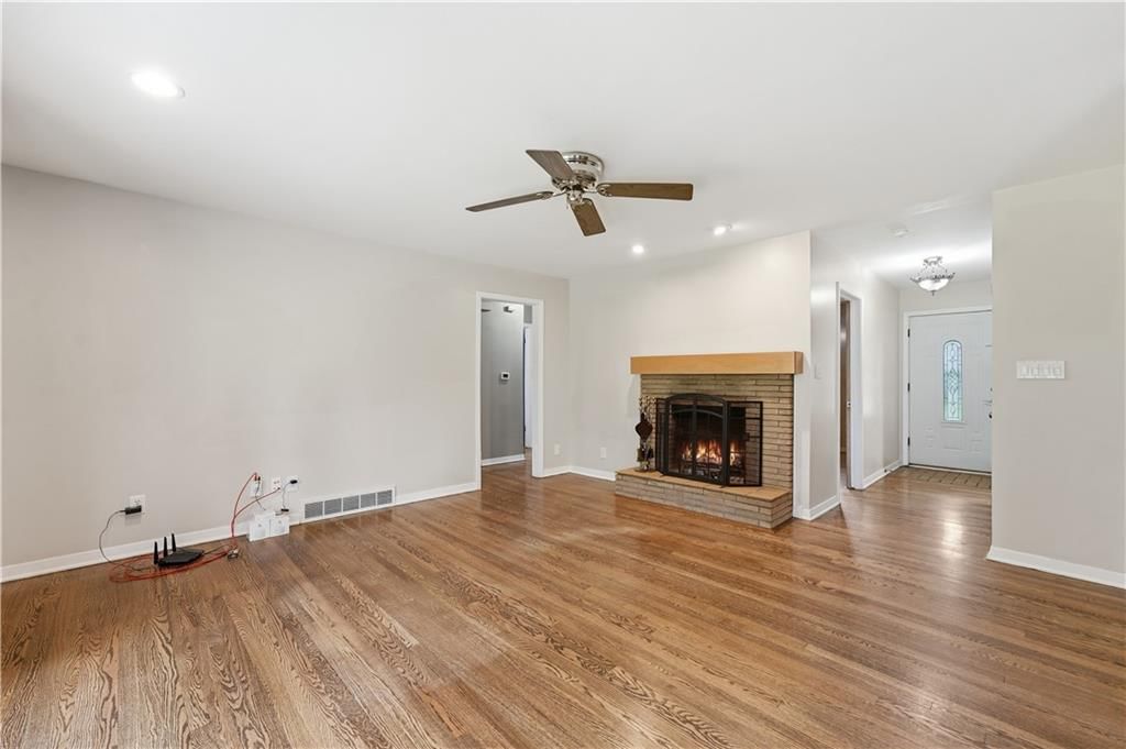8003 Evanston Avenue — photo 10