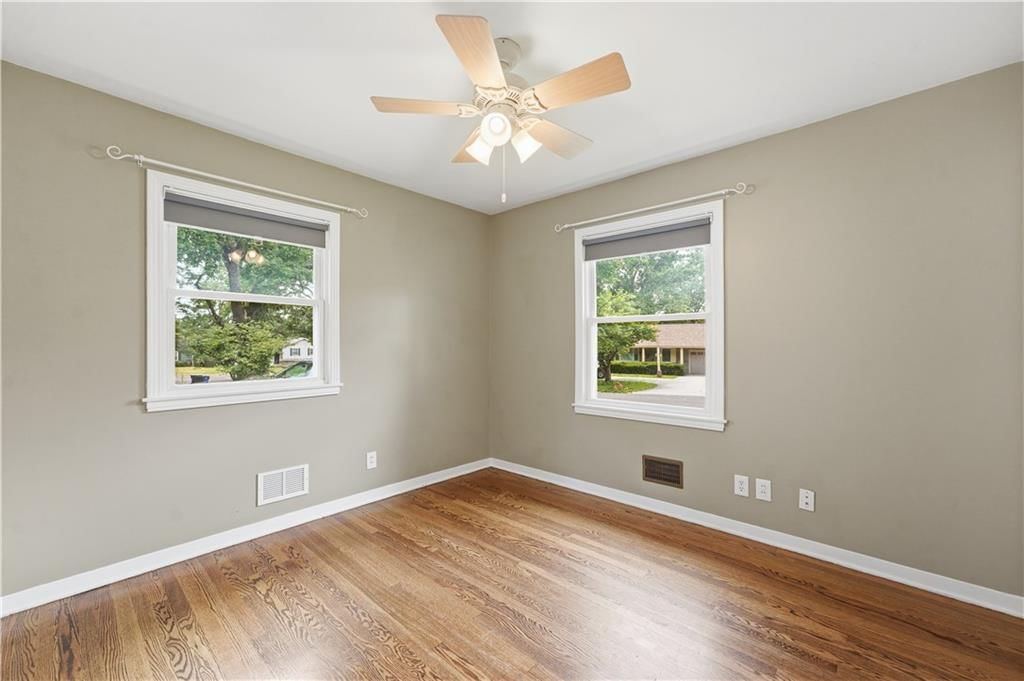 8003 Evanston Avenue — photo 17