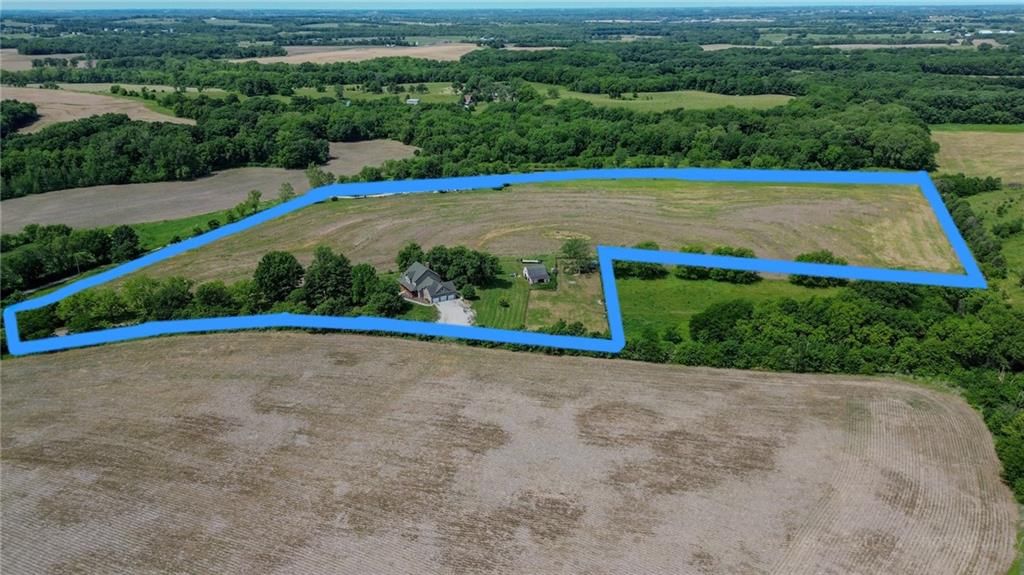 8555 NW Old US 169 Highway — photo 3
