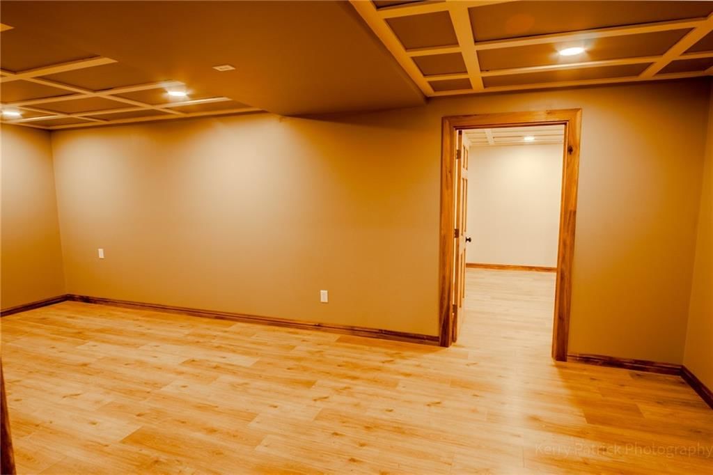 8555 NW Old US 169 Highway — photo 34