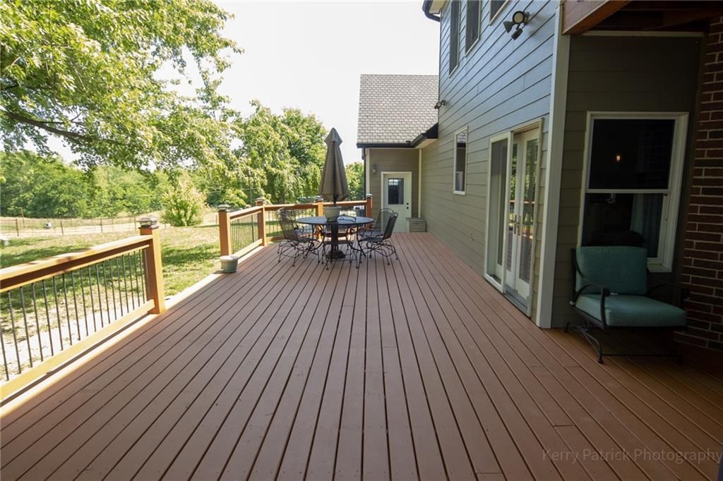 8555 NW Old US 169 Highway — photo 44