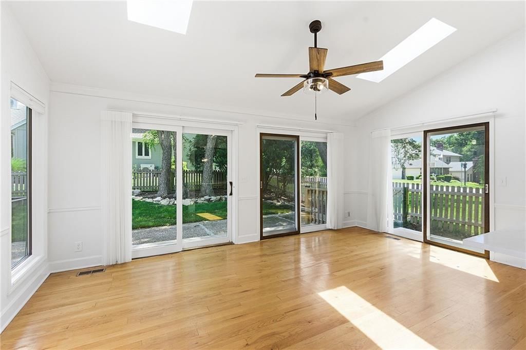 3405 W 121st Street — photo 22
