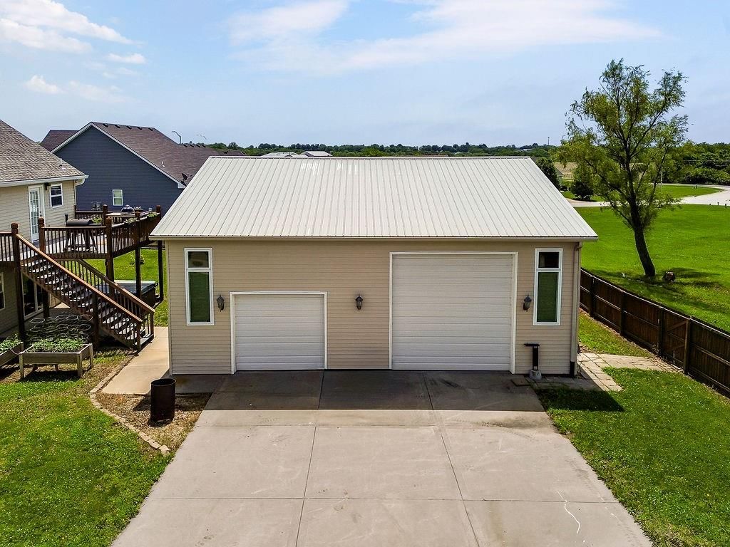 7086 SW Crystal Lane — photo 39