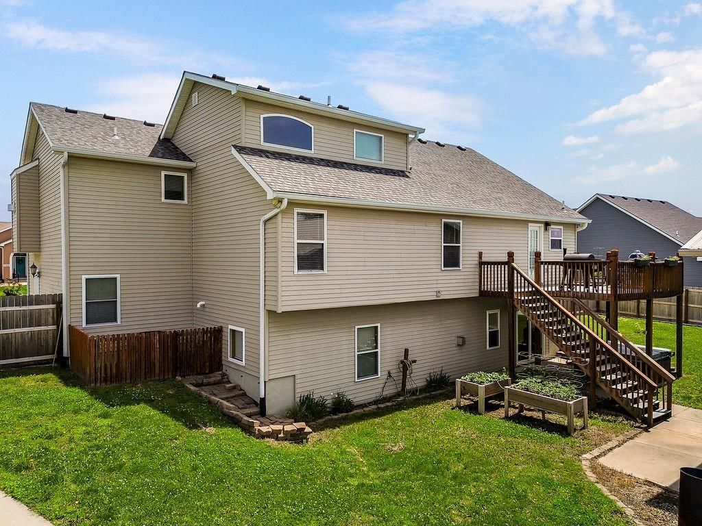 7086 SW Crystal Lane — photo 40