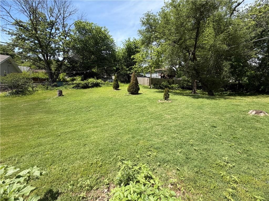 908 chestnut Street — photo 5