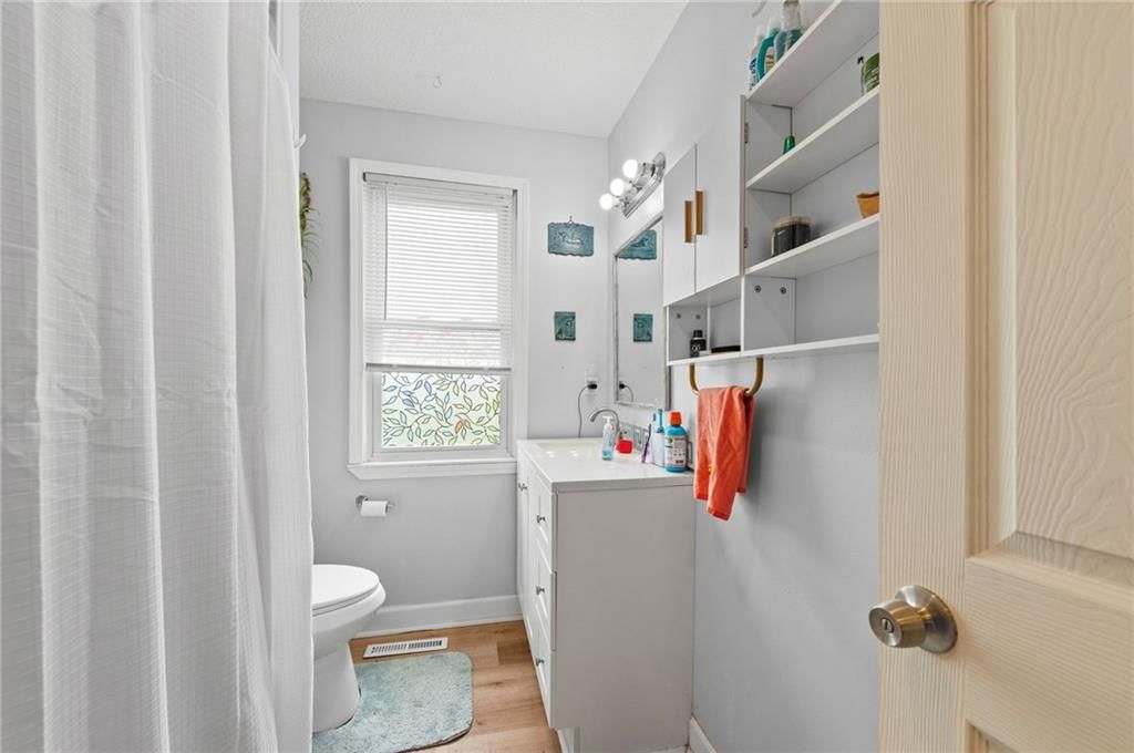 10112 SE 214th Street — photo 17