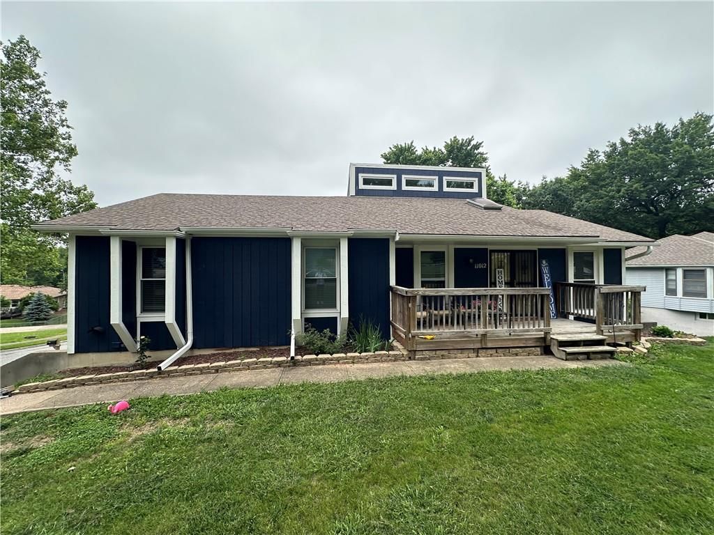 11012 Norton Avenue — photo 1