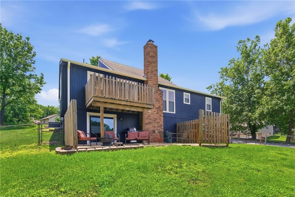 11012 Norton Avenue — photo 40