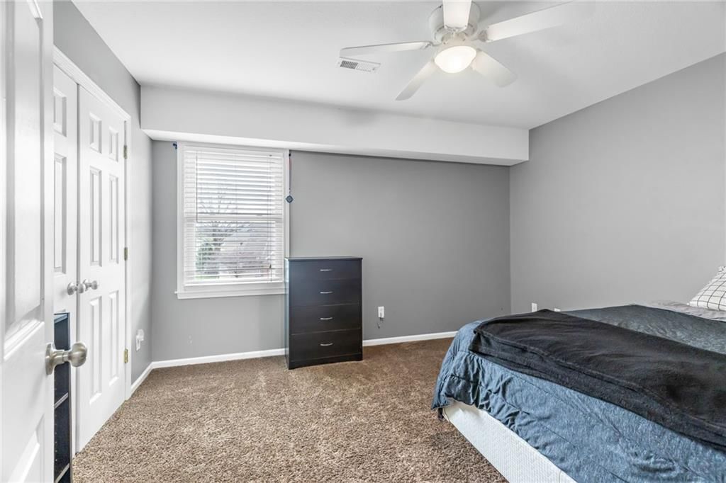 1327 Huntington Drive — photo 17
