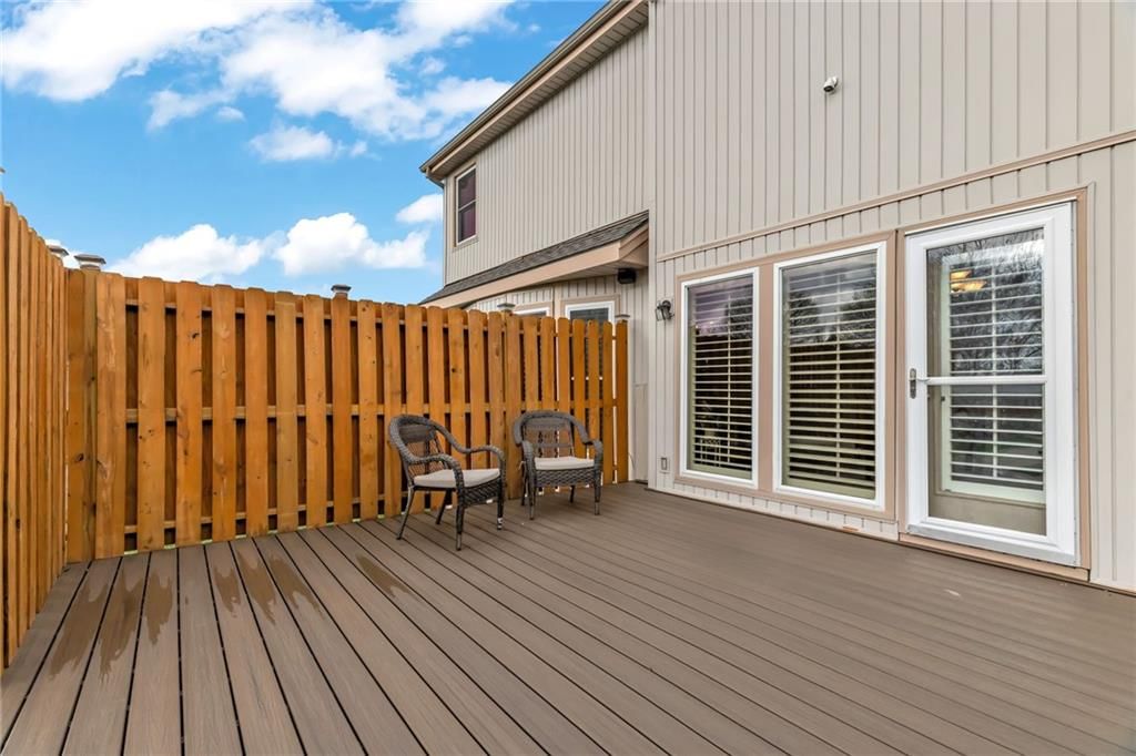 1327 Huntington Drive — photo 22