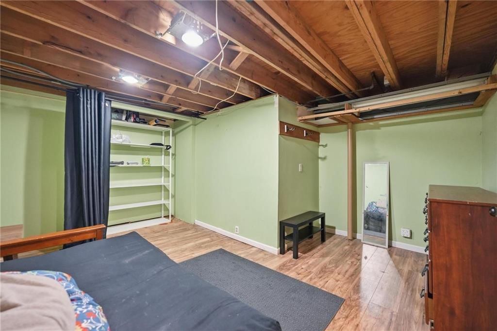 6925 Caenen Avenue — photo 25