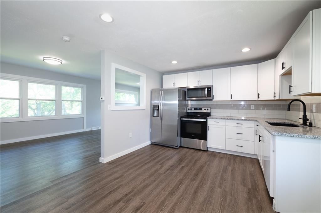 1202 SW Peggy Circle — photo 10