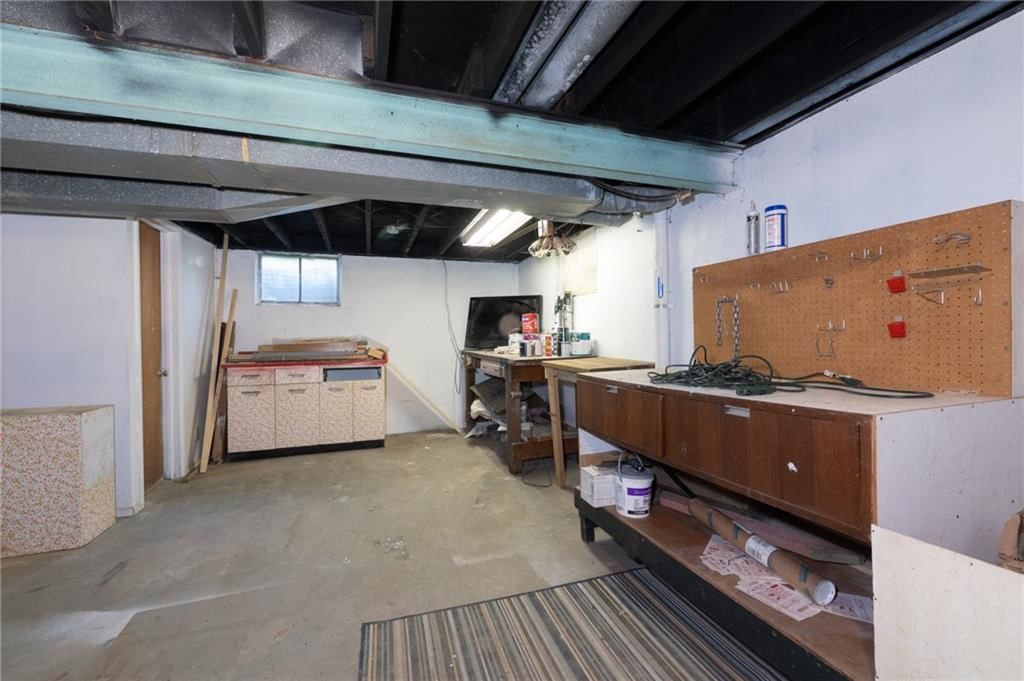 1202 SW Peggy Circle — photo 38