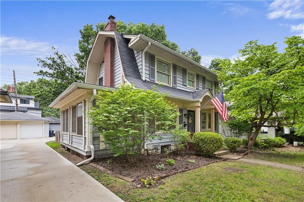 5836 Oak Street — photo 5
