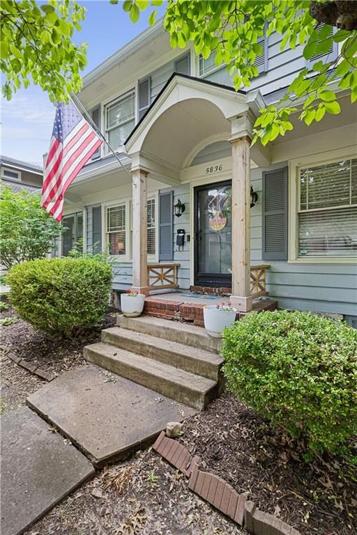 5836 Oak Street — photo 8
