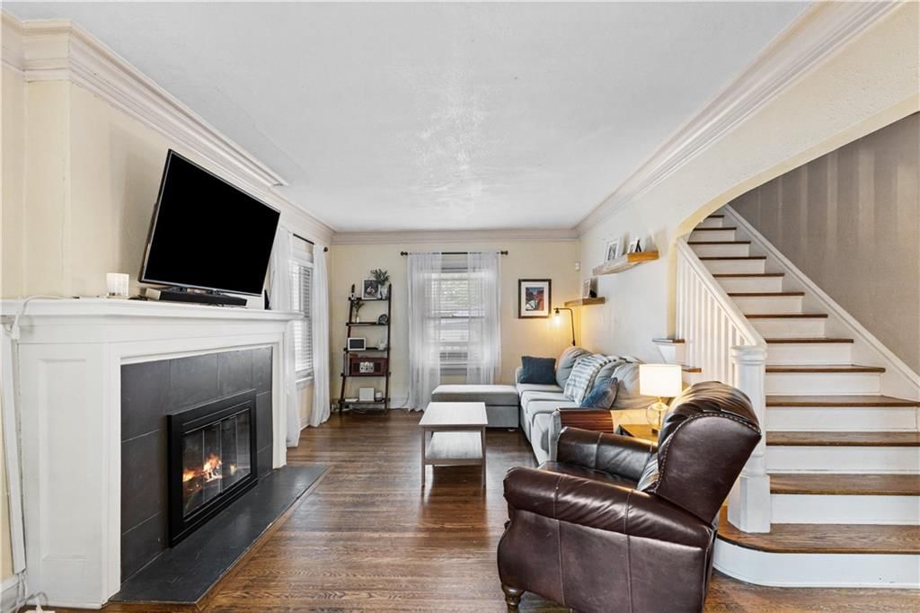 5836 Oak Street — photo 16