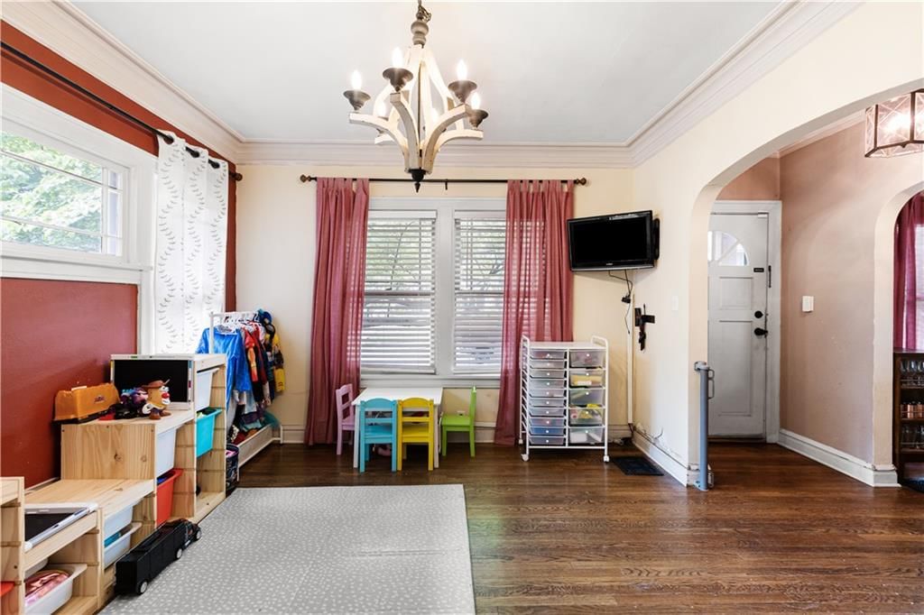 5836 Oak Street — photo 19