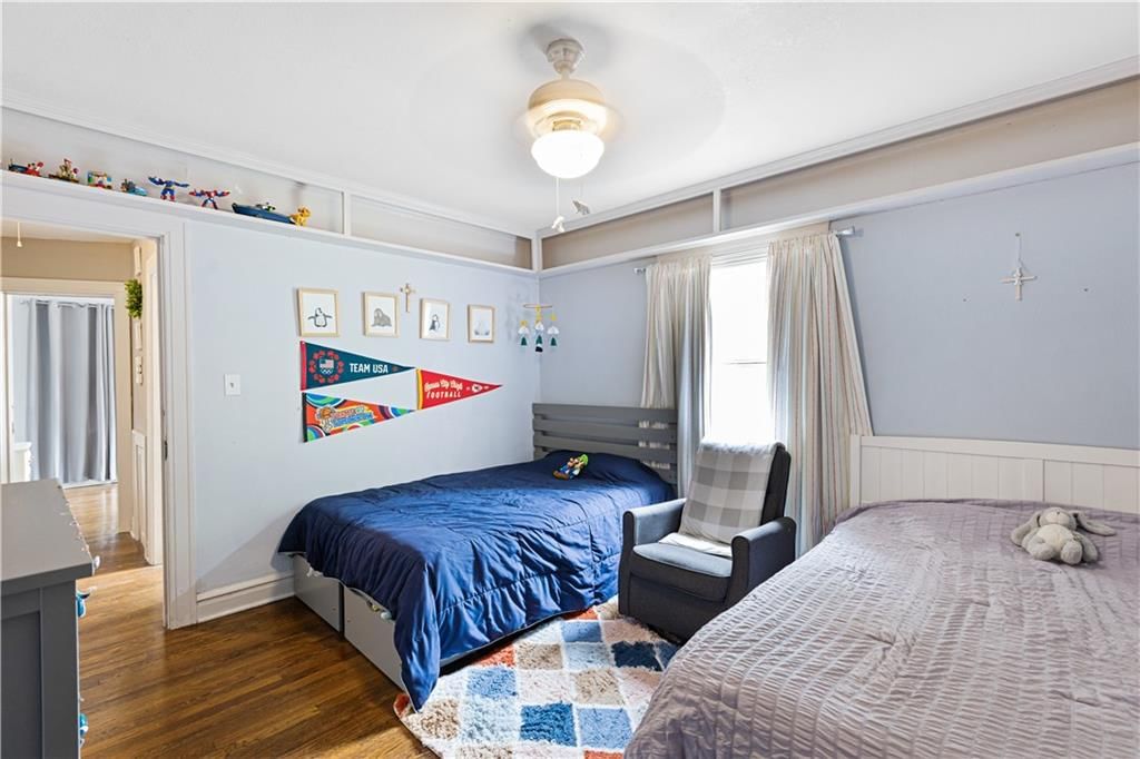 5836 Oak Street — photo 47
