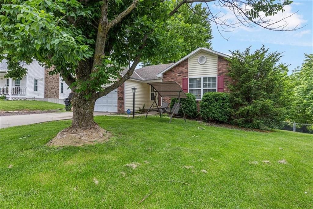 4518 Iris Avenue — photo 3
