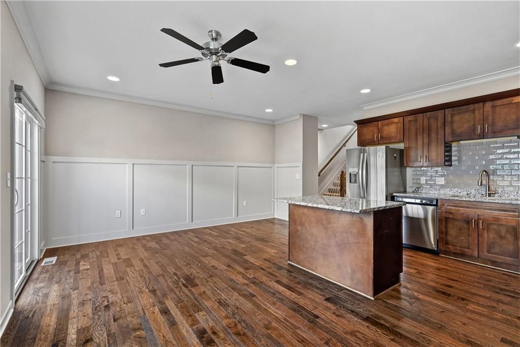 15849 Shawnee Drive — photo 8