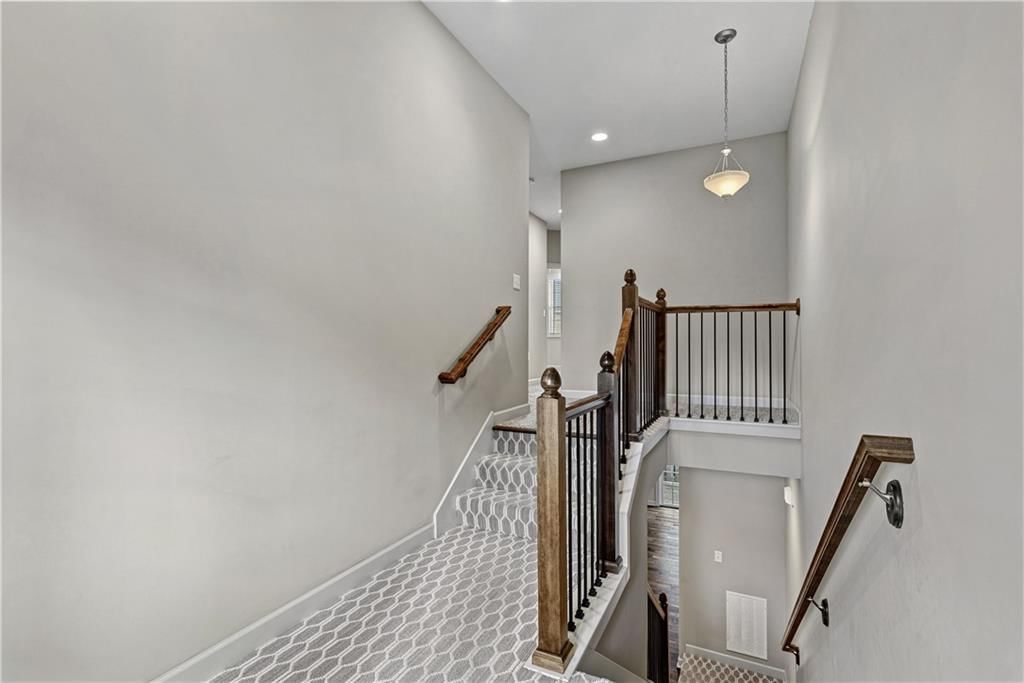 15849 Shawnee Drive — photo 21