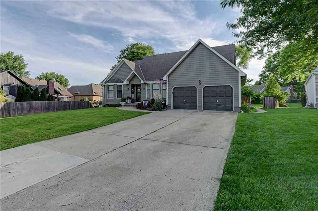 1400 SE 6th Place — photo 4