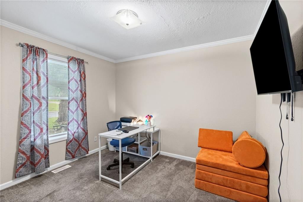 504 S Wellington Street — photo 17