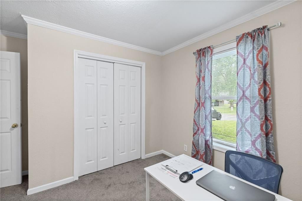 504 S Wellington Street — photo 18
