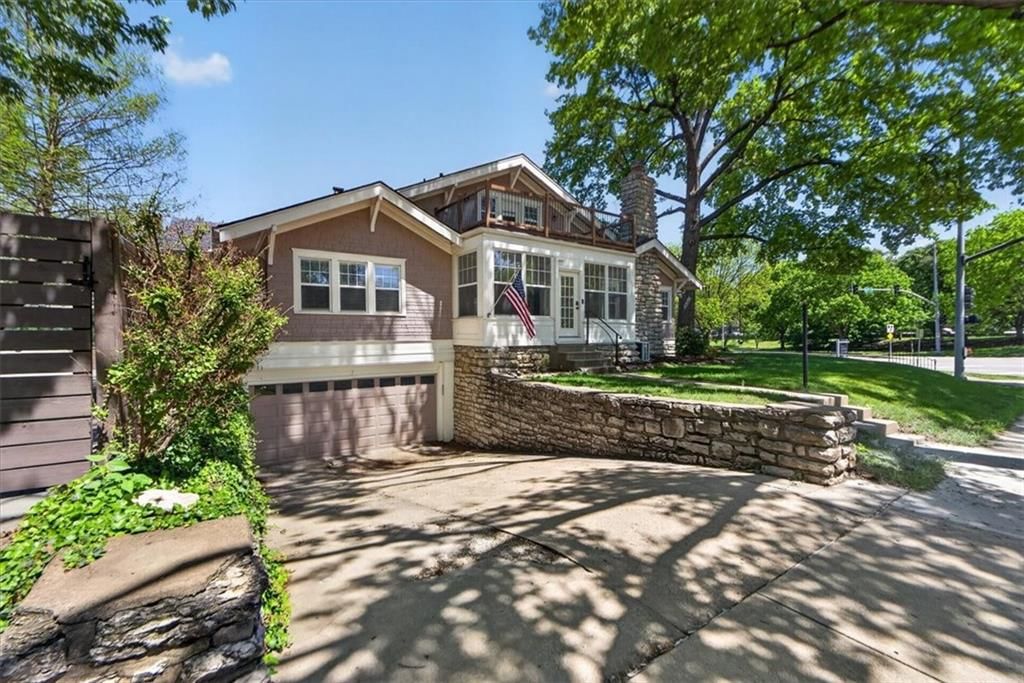 5850 Brookside Boulevard — photo 3