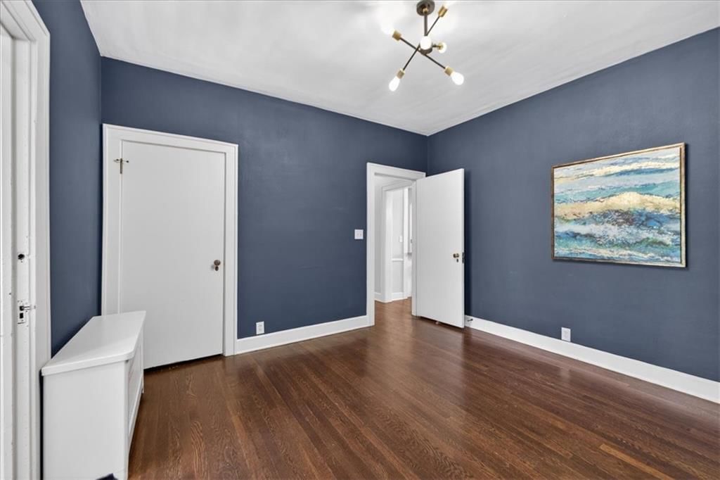 5850 Brookside Boulevard — photo 15