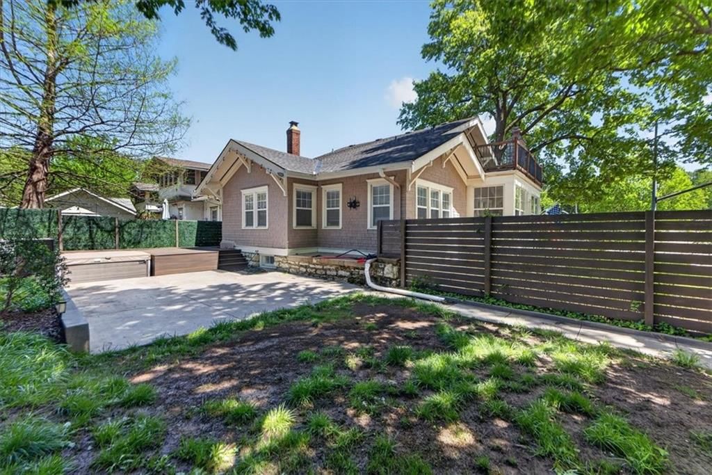 5850 Brookside Boulevard — photo 31