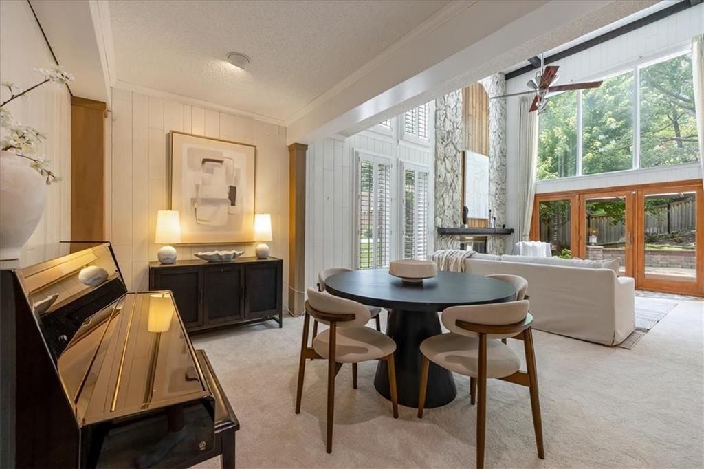 8800 Rosewood Drive — photo 2