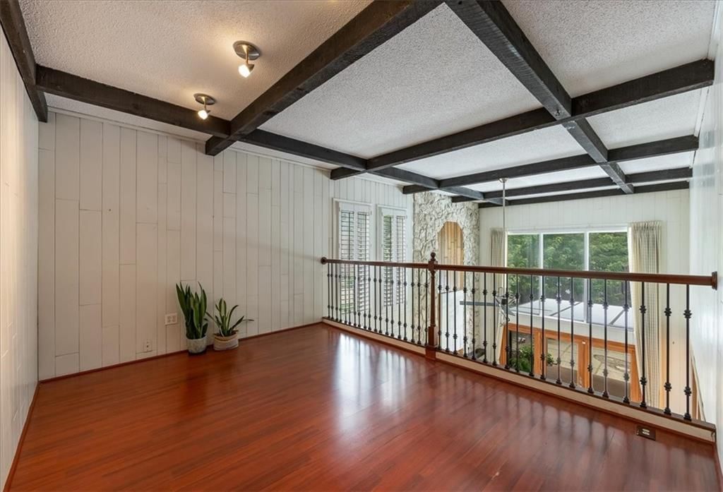 8800 Rosewood Drive — photo 23