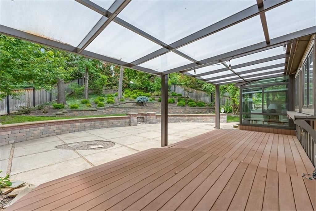 8800 Rosewood Drive — photo 24