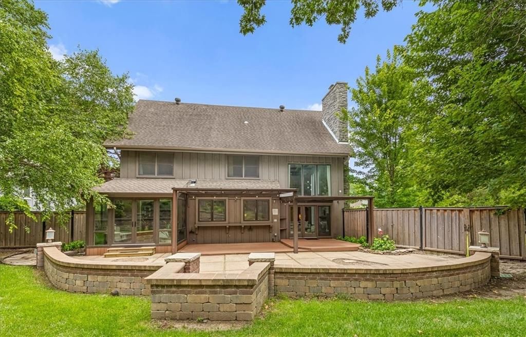 8800 Rosewood Drive — photo 27