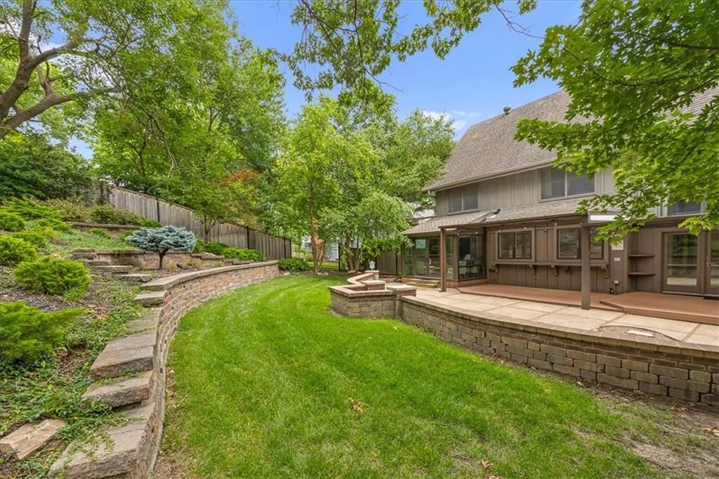 8800 Rosewood Drive — photo 28
