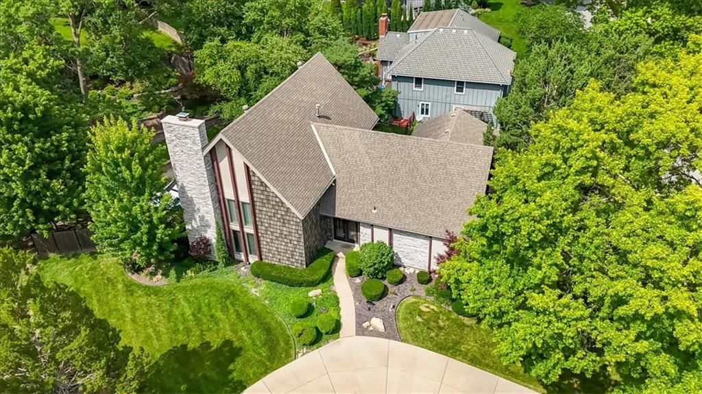 8800 Rosewood Drive — photo 39