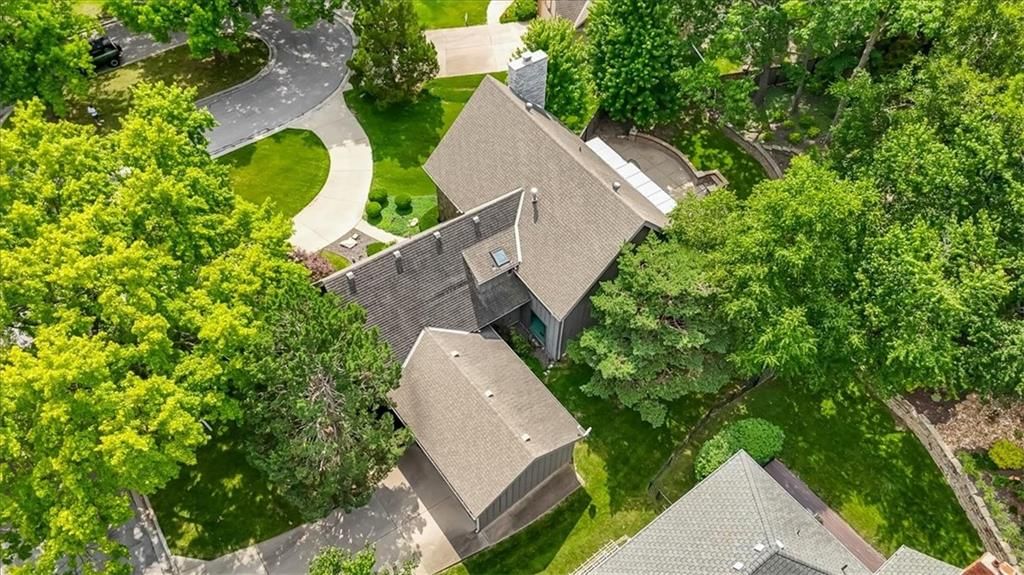 8800 Rosewood Drive — photo 41
